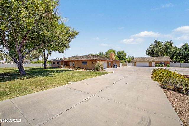 1345 N GREENFIELD Road, Gilbert, AZ 85234