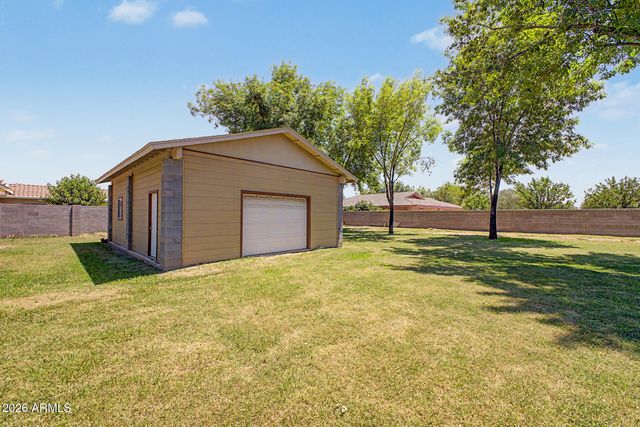 1345 N GREENFIELD Road, Gilbert, AZ 85234