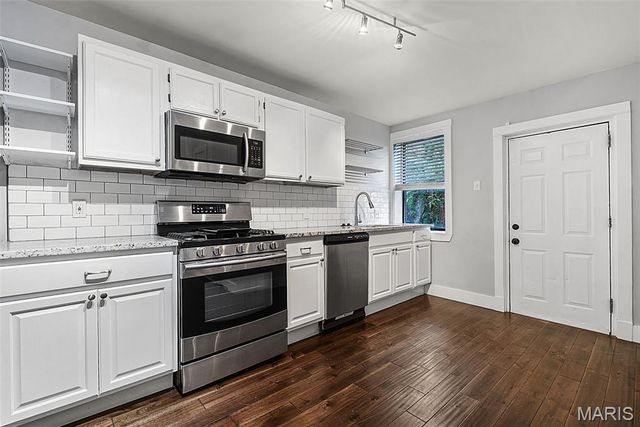 4629 Washington Avenue, St Louis, MO 63108