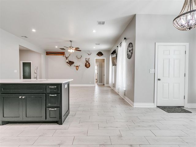 1395 County Street 2966, Blanchard, OK 73010