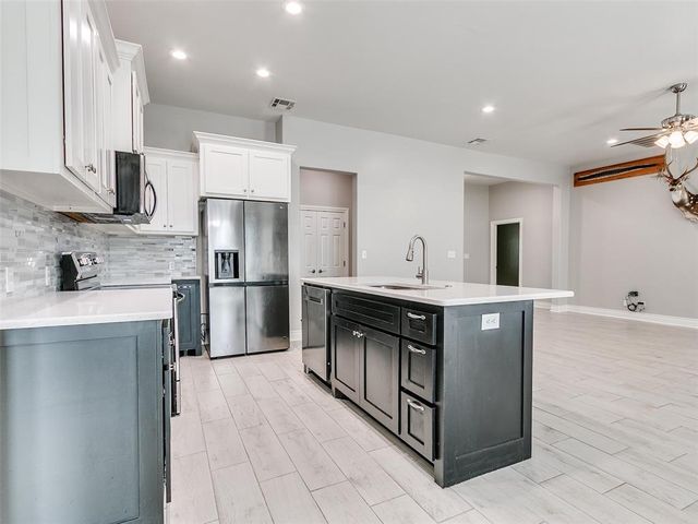 1395 County Street 2966, Blanchard, OK 73010