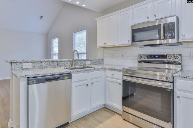 316 Keystone Drive, Hopkins, SC 29061
