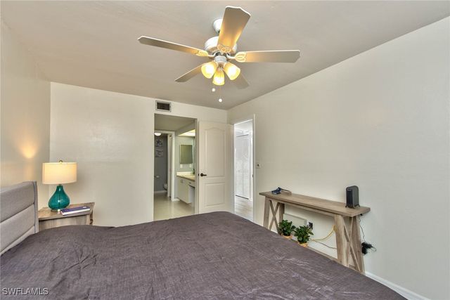 7360 Glenmoor LN 4208, Naples, FL 34104