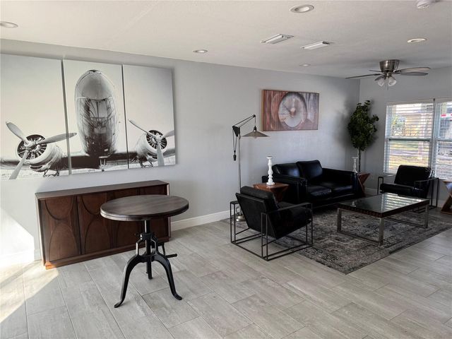 208-210-212 ELIZABETH AVENUE A,B, Clearwater, FL 33759