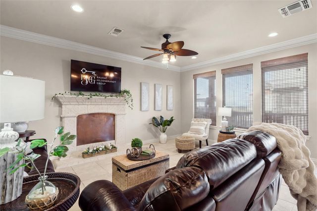 110 Ocean View Drive, Crystal Beach, TX 77650