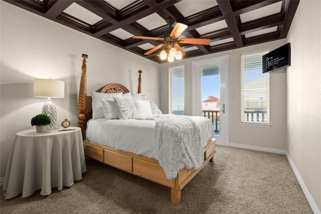 110 Ocean View Drive, Crystal Beach, TX 77650