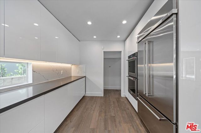 1455 S Castello Avenue, Los Angeles, CA 90035