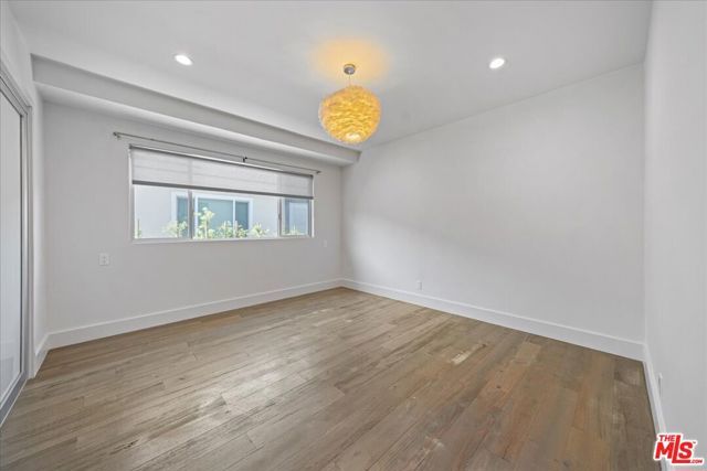 1455 S Castello Avenue, Los Angeles, CA 90035