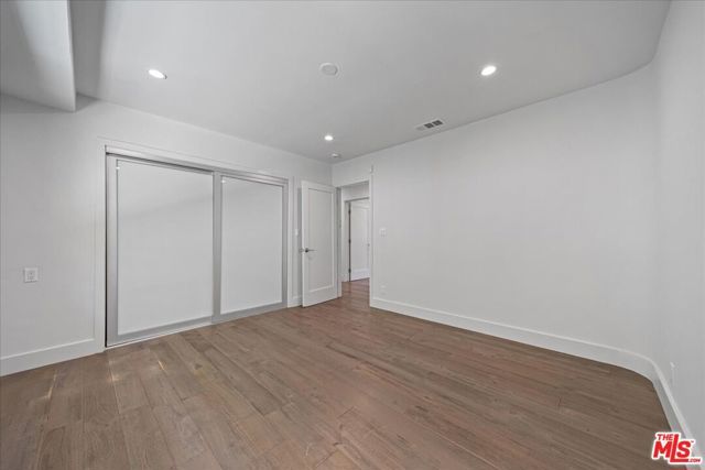 1455 S Castello Avenue, Los Angeles, CA 90035