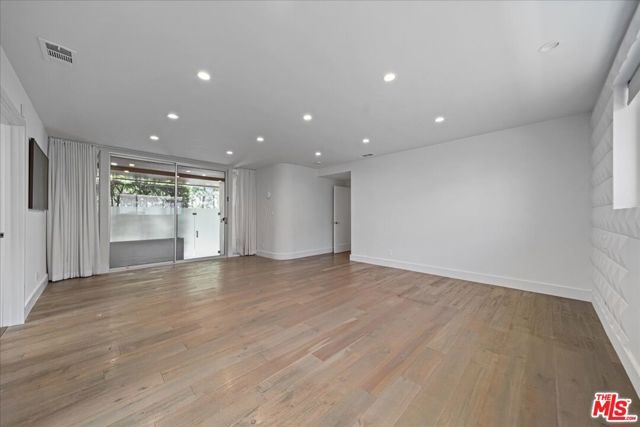 1455 S Castello Avenue, Los Angeles, CA 90035