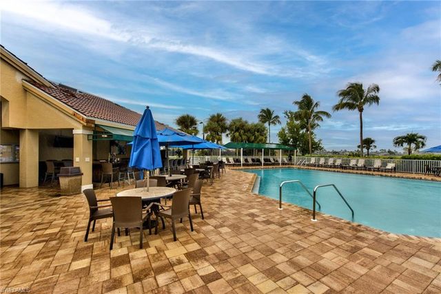 9111 Southmont CV 406, Fort Myers, FL 33908