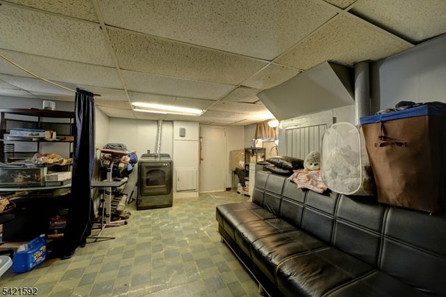 532 W Broadway, Haledon Boro, NJ 07508