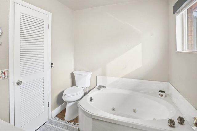 4102 EDGEHILL DR, Ogden, UT 84403