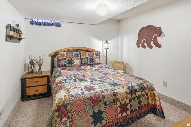 4102 EDGEHILL DR, Ogden, UT 84403