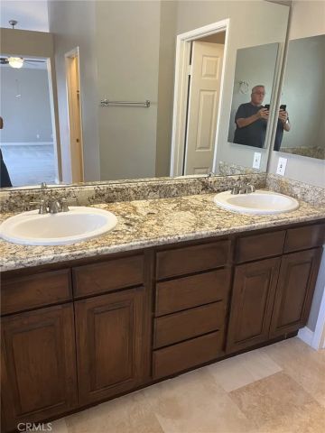 8785 E Wiley, Anaheim, CA 92808