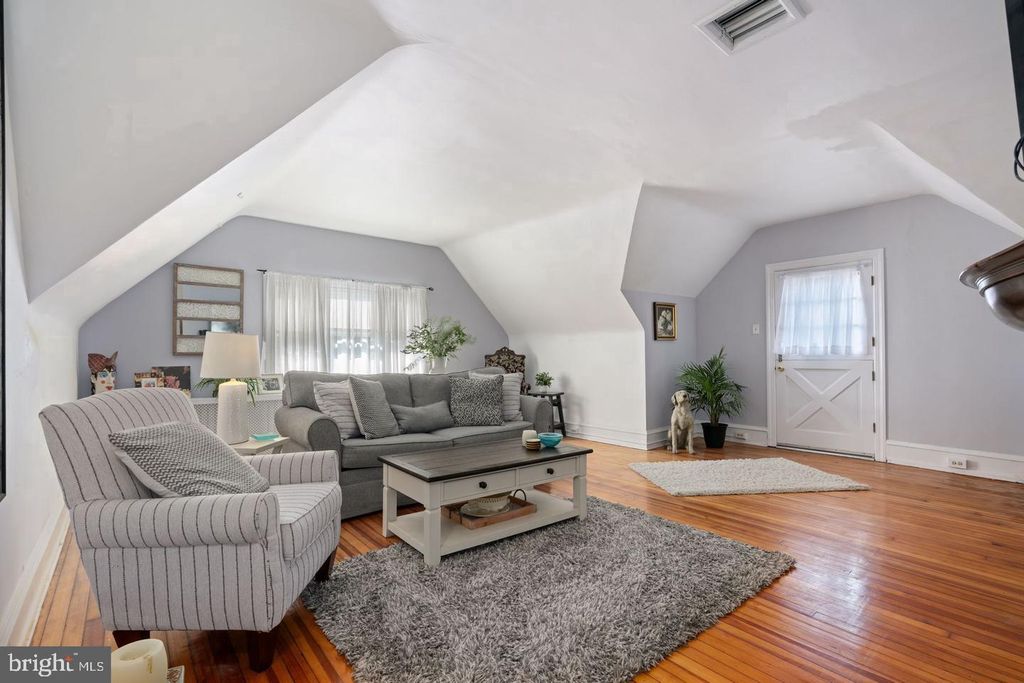 118 MONTROSE AVE #C, Bryn Mawr, PA 19010 — photo 5