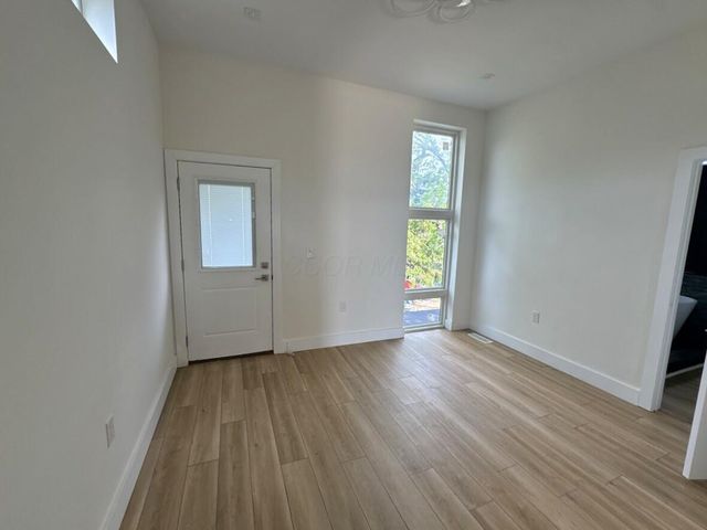 528 S Ohio Avenue, Columbus, OH 43205
