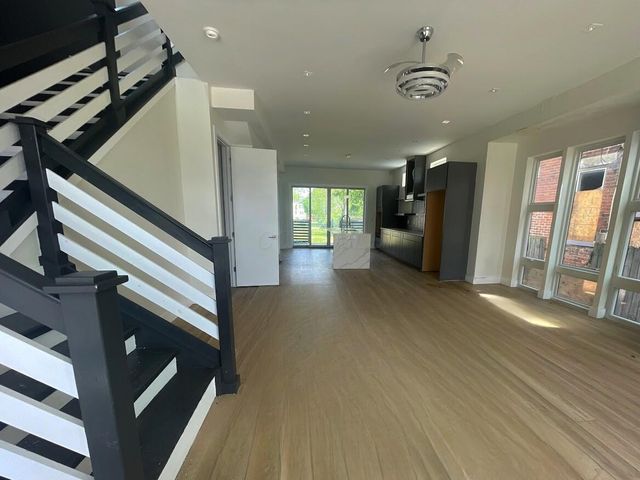 528 S Ohio Avenue, Columbus, OH 43205