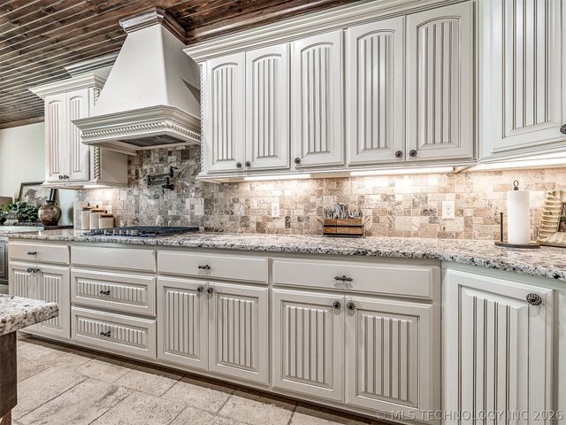 9520 N 64th East Avenue, Sperry, OK 74073