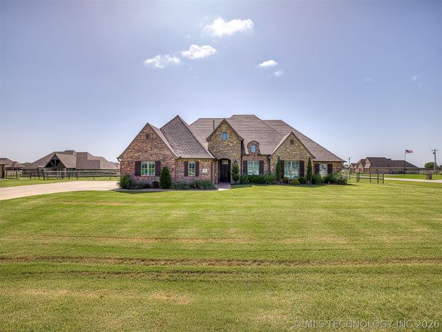 9520 N 64th East Avenue, Sperry, OK 74073