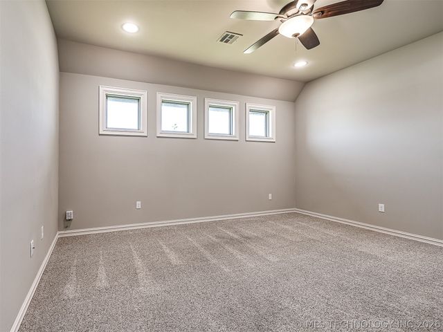 9520 N 64th East Avenue, Sperry, OK 74073
