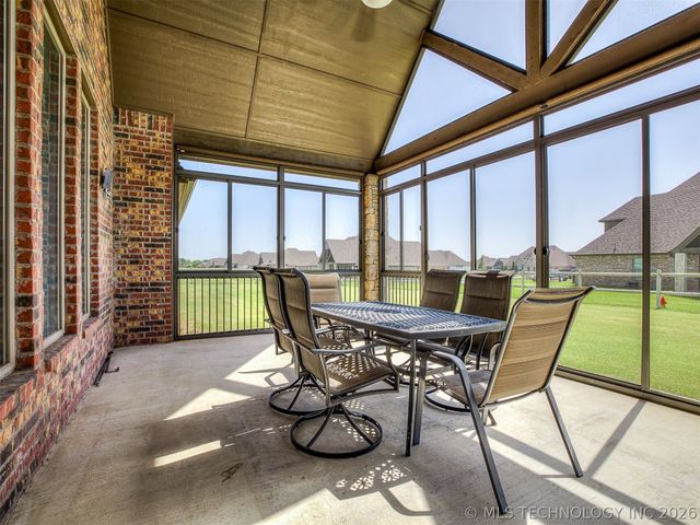 9520 N 64th East Avenue, Sperry, OK 74073