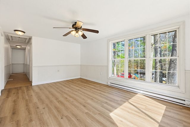 124 Old County Road, Holland, MA 01521
