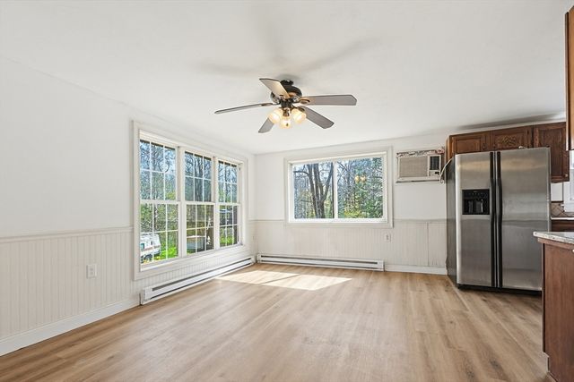 124 Old County Road, Holland, MA 01521