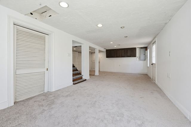 124 Old County Road, Holland, MA 01521