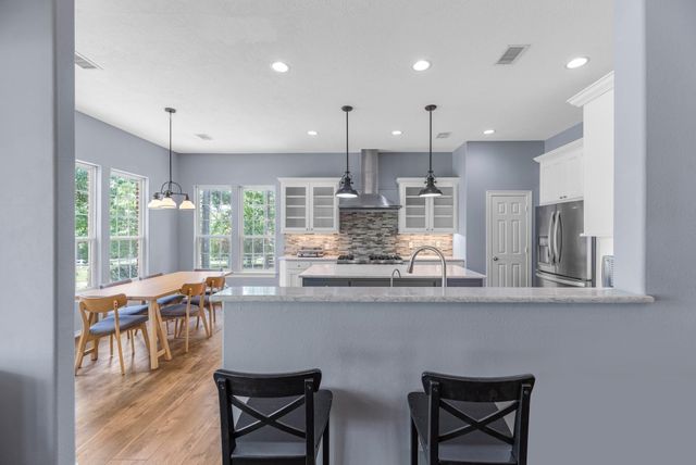 8998 Stone Oak Drive, Montgomery, TX 77316