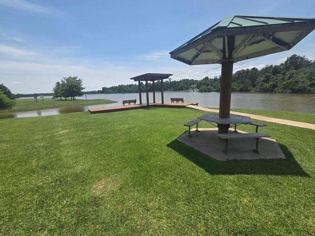 8998 Stone Oak Drive, Montgomery, TX 77316