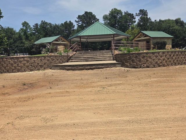 8998 Stone Oak Drive, Montgomery, TX 77316
