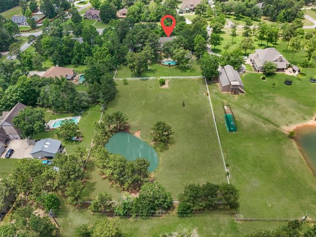8998 Stone Oak Drive, Montgomery, TX 77316