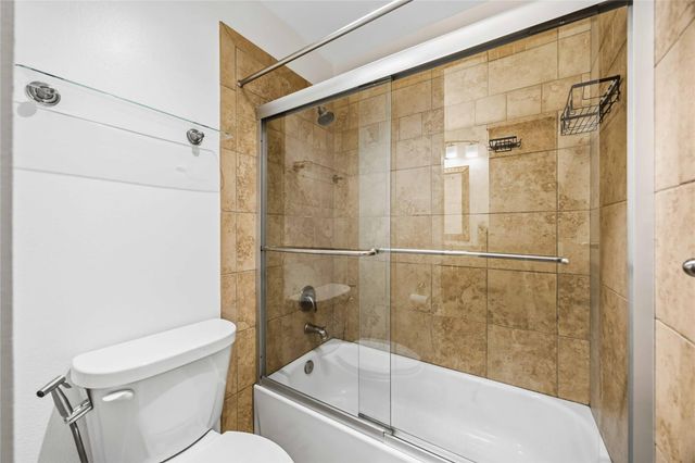 2100 Commonwealth Street C, Houston, TX 77006