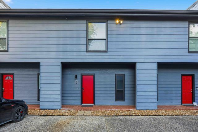 2100 Commonwealth Street C, Houston, TX 77006