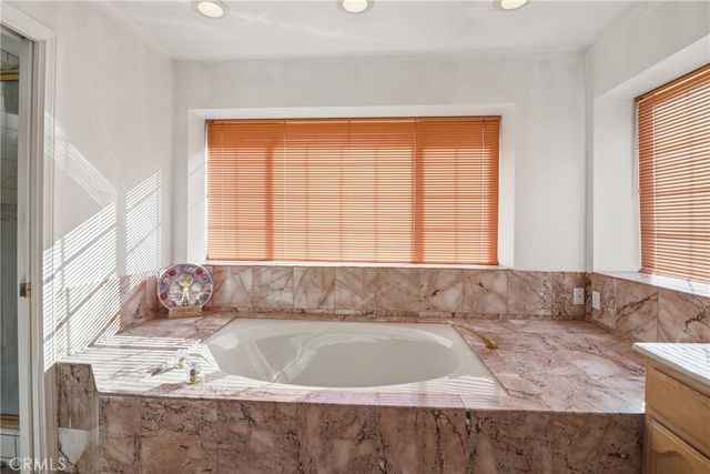 14260 Meadow Grove, Victorville, CA 92395