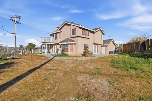 14260 Meadow Grove, Victorville, CA 92395