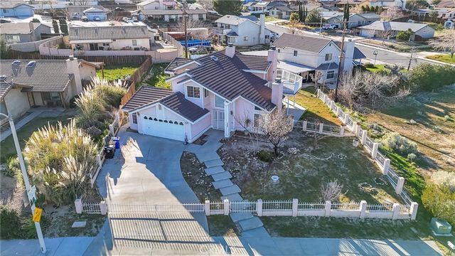 14260 Meadow Grove, Victorville, CA 92395