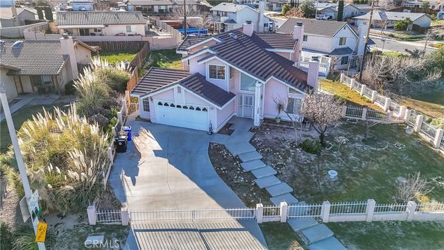 14260 Meadow Grove, Victorville, CA 92395