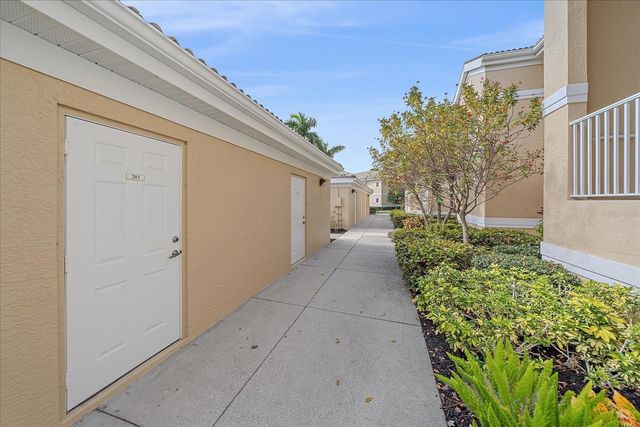 6334 GRAND OAK CIRCLE 203, Bradenton, FL 34203