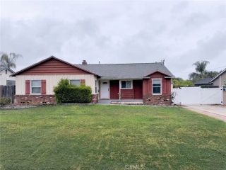 836 E Whitcomb, Glendora, CA 91741