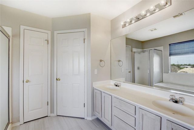 15645 Imperial Jade DR, Austin, TX 78728