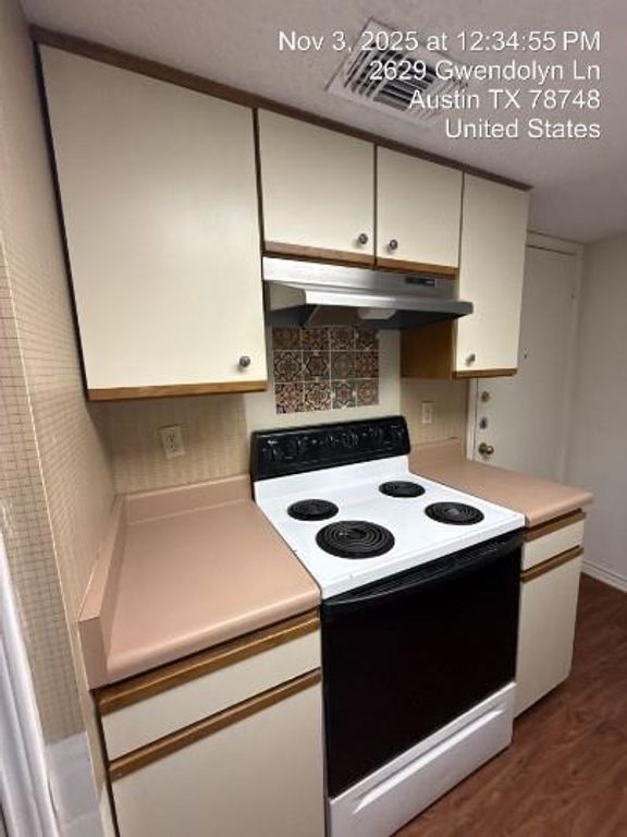 2629 Gwendolyn LN B, Austin, TX 78748
