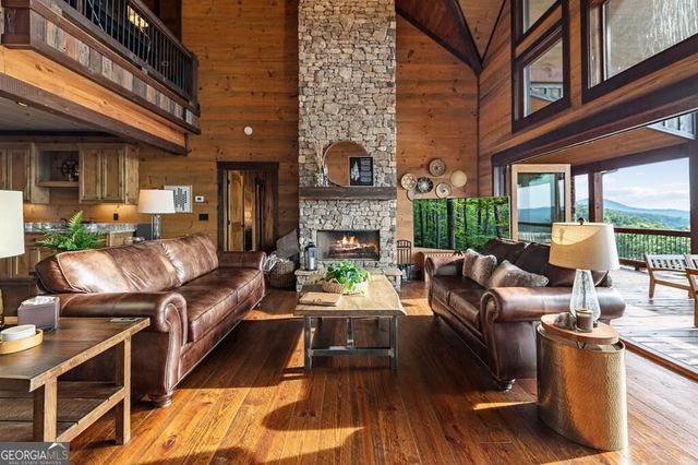330 Serenity Ridge Lane, Mineral Bluff, GA 30559
