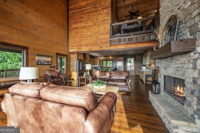 330 Serenity Ridge Lane, Mineral Bluff, GA 30559