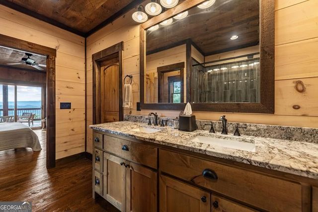 330 Serenity Ridge Lane, Mineral Bluff, GA 30559