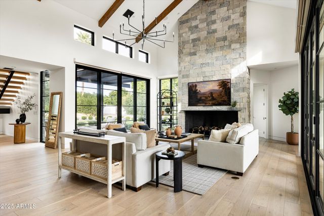 5715 E MONTEROSA Street, Phoenix, AZ 85018