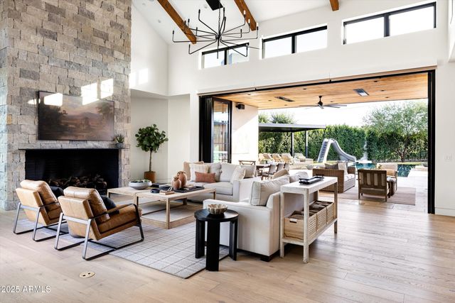 5715 E MONTEROSA Street, Phoenix, AZ 85018