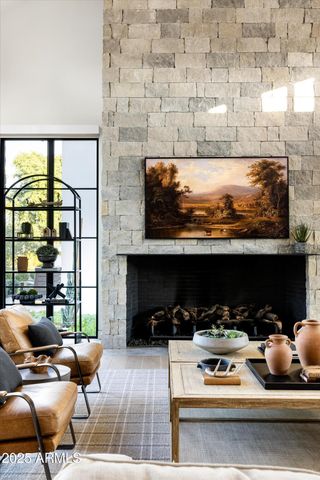 5715 E MONTEROSA Street, Phoenix, AZ 85018