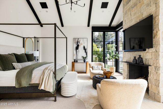 5715 E MONTEROSA Street, Phoenix, AZ 85018